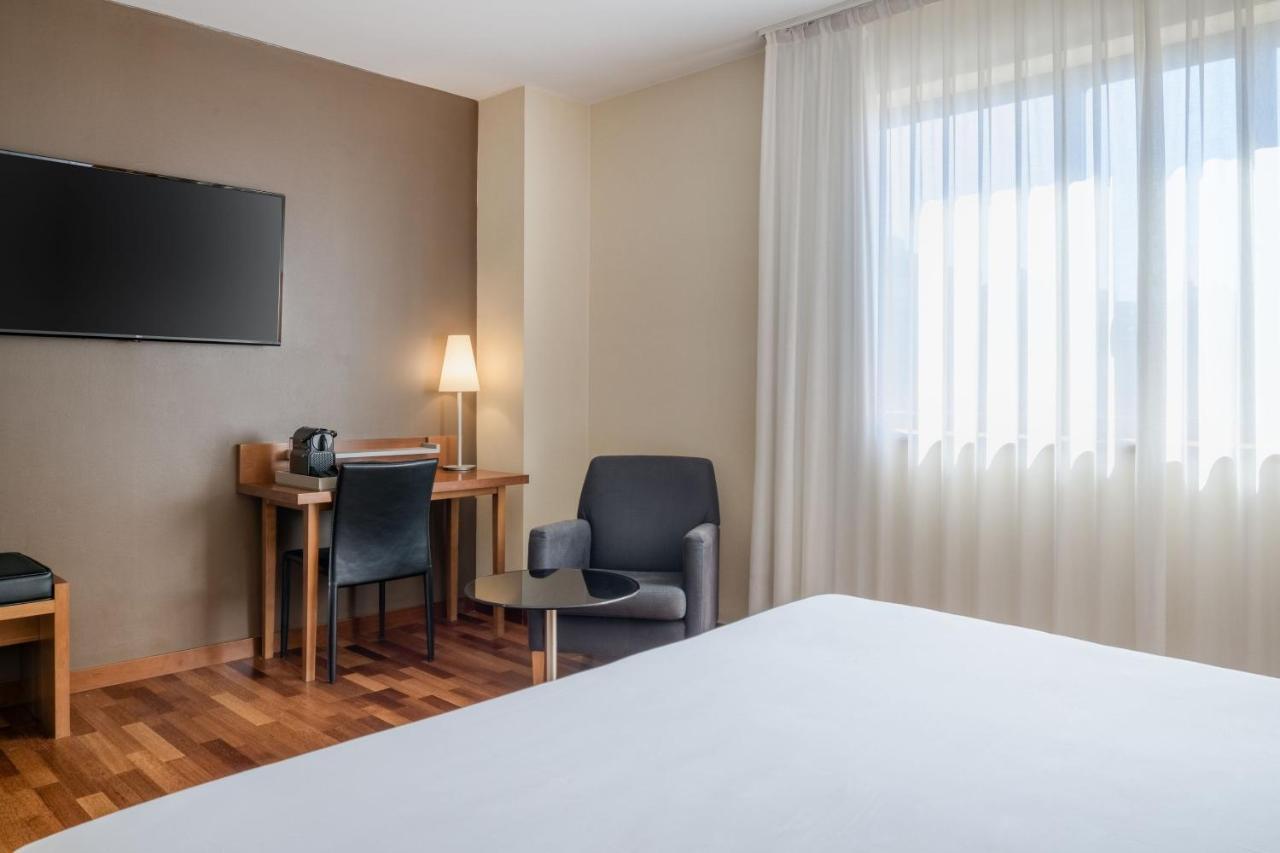 Ac Hotel Guadalajara By Marriott, Spain Экстерьер фото
