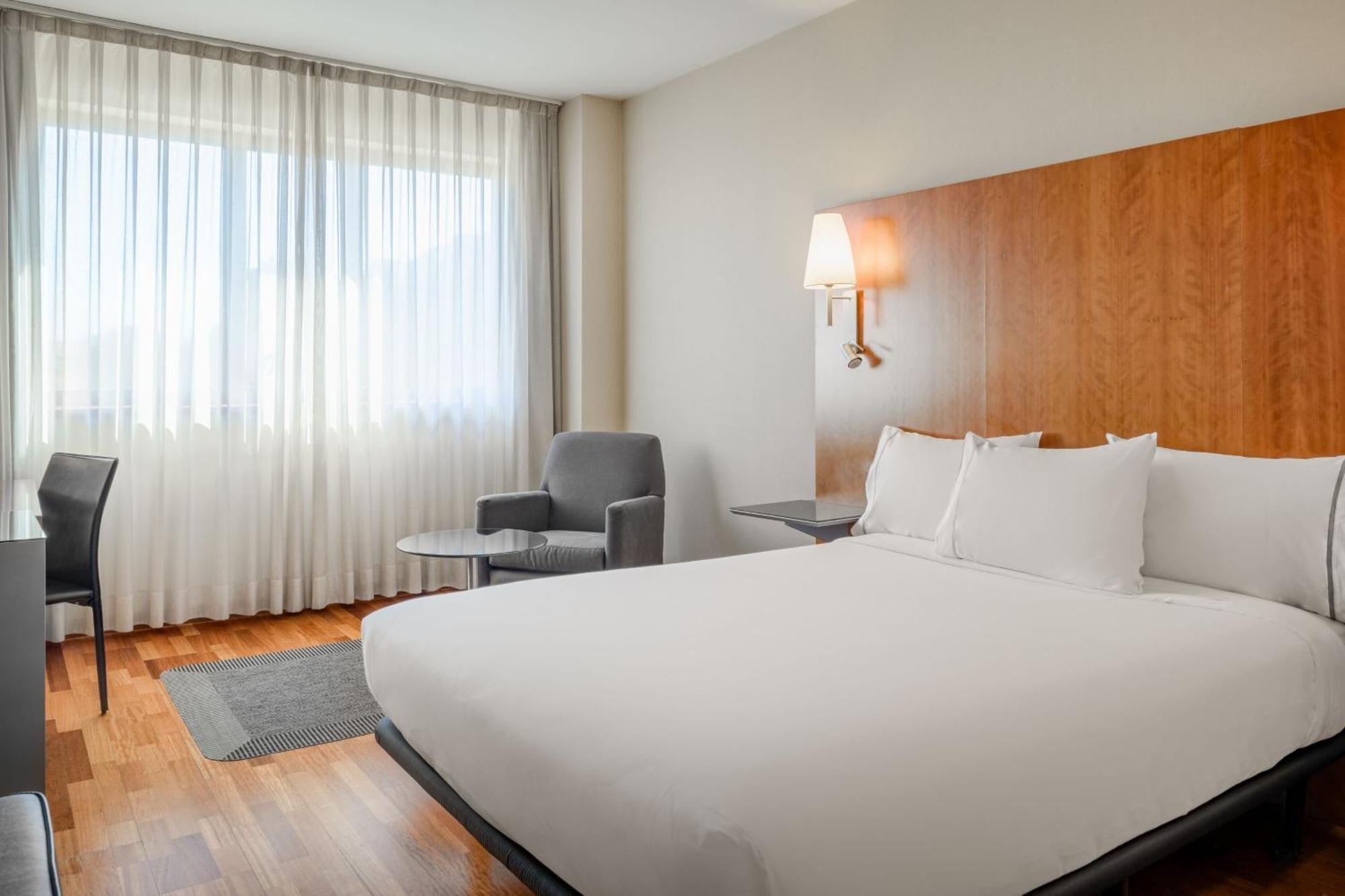 Ac Hotel Guadalajara By Marriott, Spain Экстерьер фото