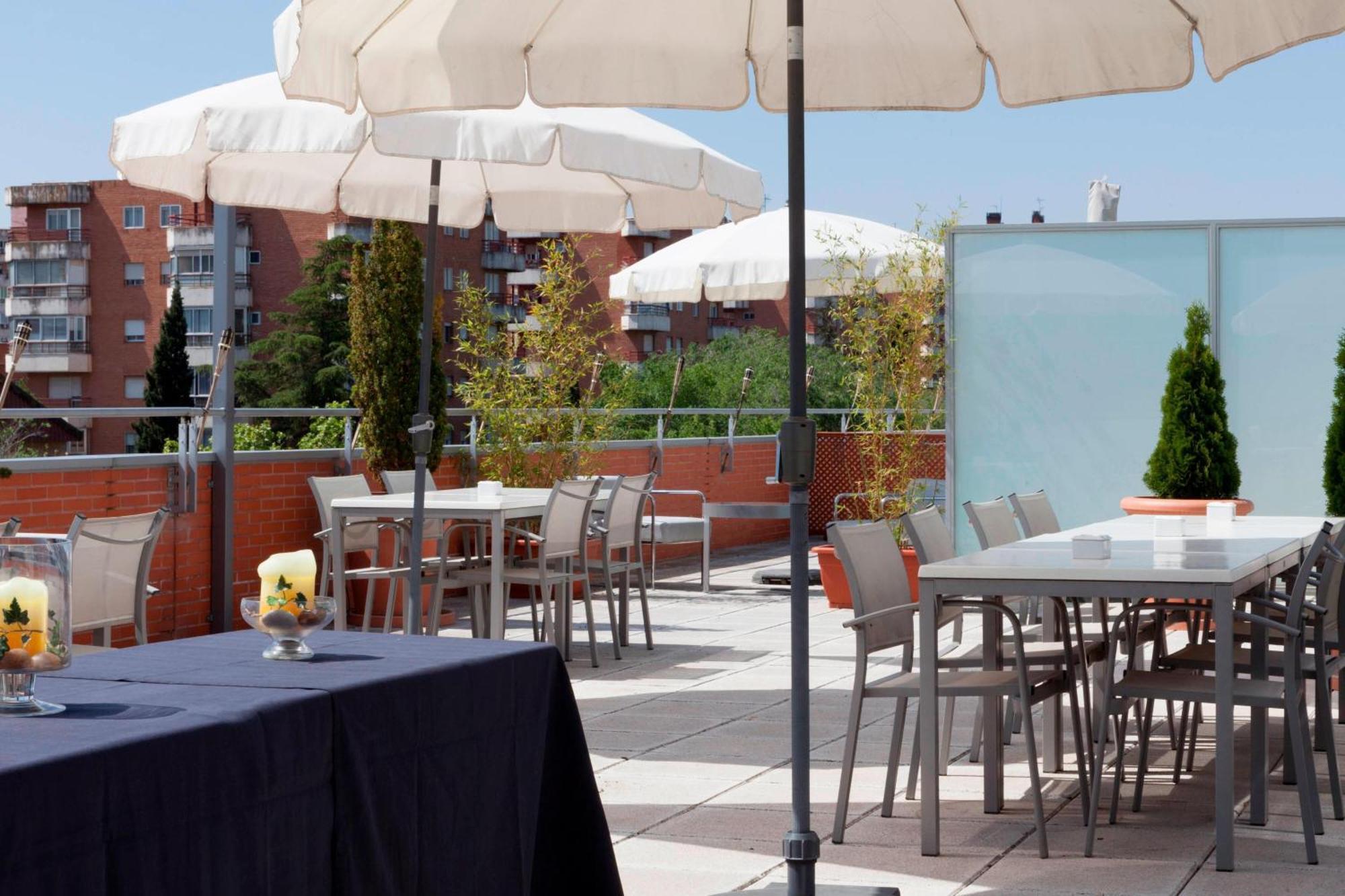Ac Hotel Guadalajara By Marriott, Spain Экстерьер фото