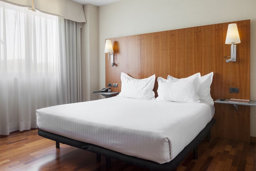 Ac Hotel Guadalajara By Marriott, Spain Экстерьер фото